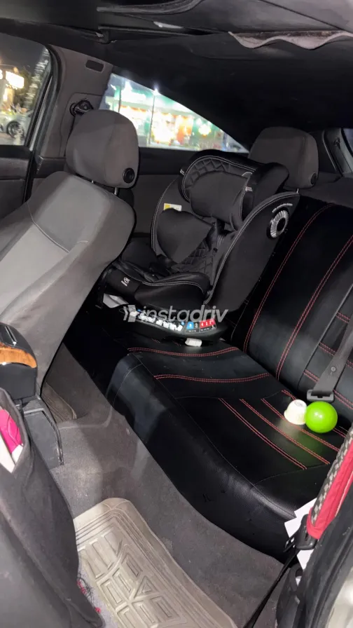 اوبل أسترا 2008 أبيض مستعملة للبيع - 1