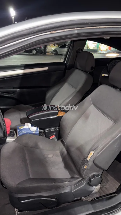 اوبل أسترا 2008 أبيض مستعملة للبيع - 8