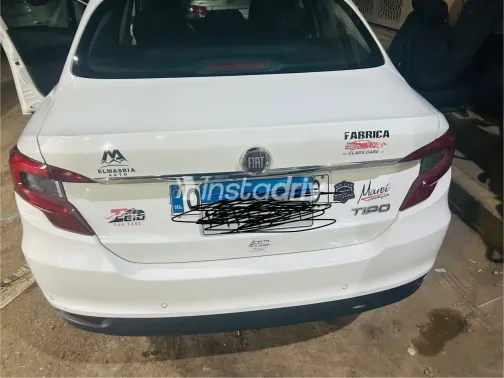 فيات تيبو 2018 أبيض مستعملة للبيع - 2