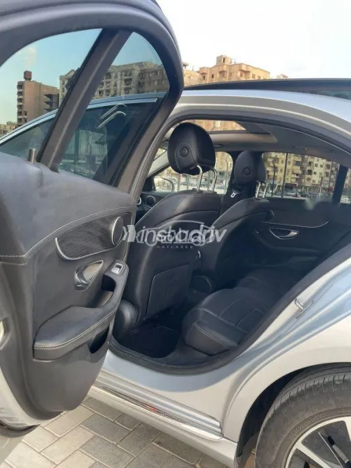 Mercedes C 200 2020 Silver Used for Sale - 7