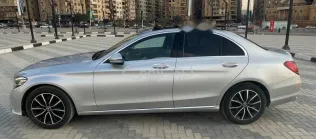مرسيدس C 200 2020 فضي مستعملة للبيع