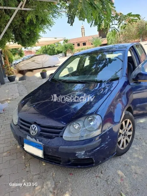 Volkswagen Golf 5 2009 Blue Used for Sale - 1