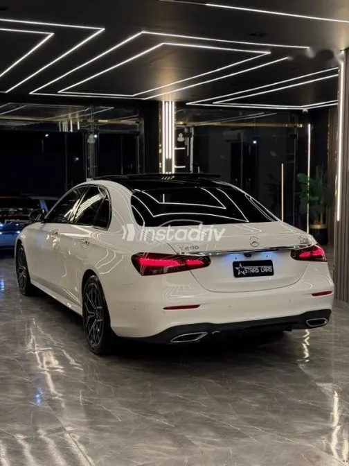 مرسيدس E 200 2022 أبيض مستعملة للبيع - 5