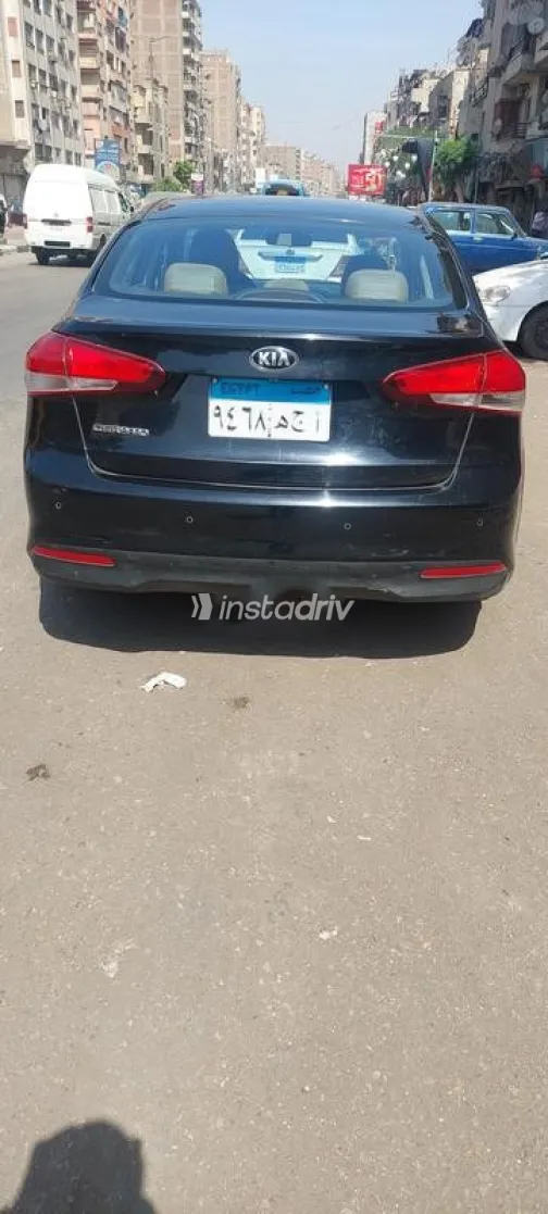 Kia Cerato 2017 White Used for Sale - 4