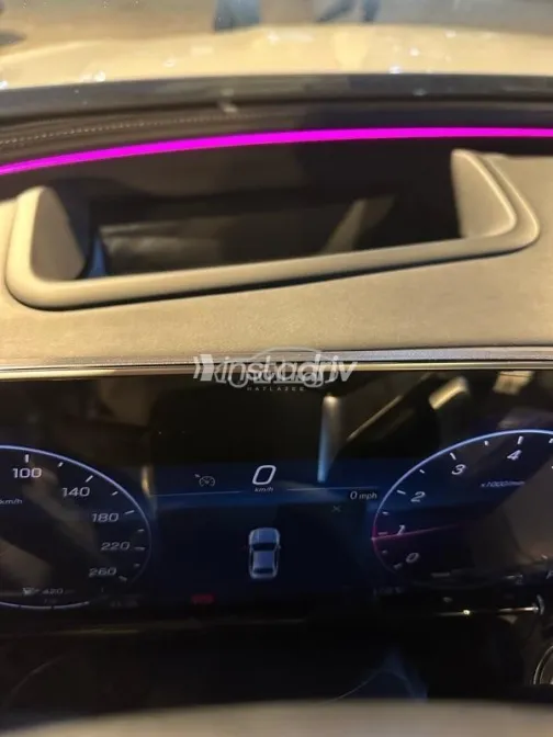 Mercedes E 300 2024 White Used for Sale - 8