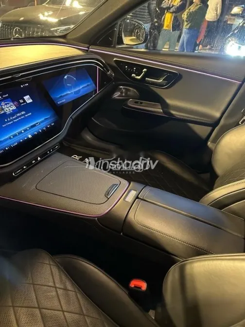 Mercedes E 300 2024 White Used for Sale - 10