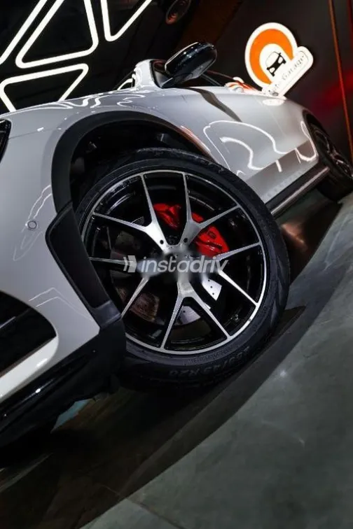 Mercedes GLC 2022 White Used for Sale - 9