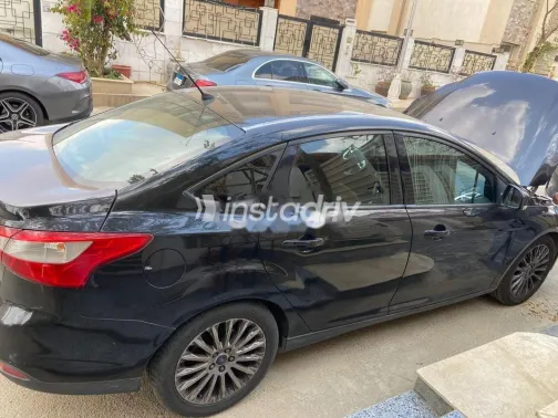 فورد فوكس 2018 أبيض مستعملة للبيع - 8