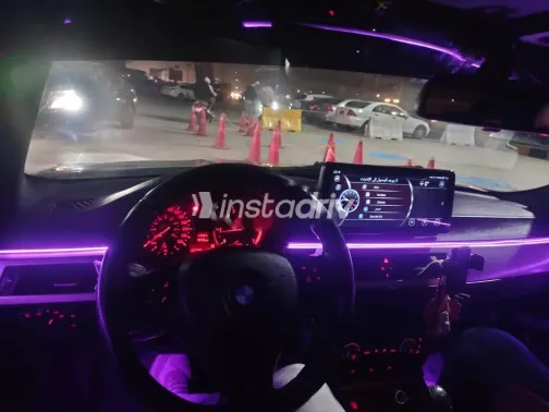 بي ام دبليو 320 2009 رمادي غامق مستعملة للبيع - 7