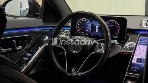 Mercedes S 450 2023 Black Used for Sale - 4