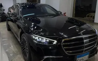مرسيدس S 450 2023 أسود مستعملة للبيع