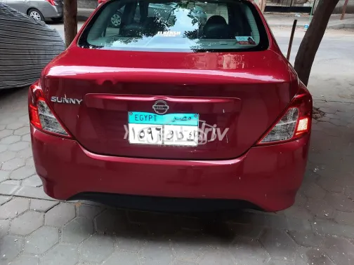 نيسان صنى 2026 أبيض مستعملة للبيع - 2