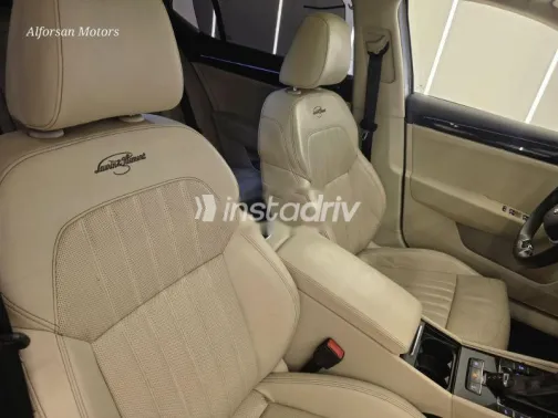 سكودا سوبيرب 2022 فضي مستعملة للبيع - 10