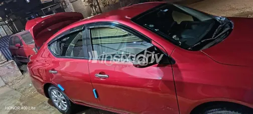 نيسان صنى 2023 أبيض مستعملة للبيع - 6