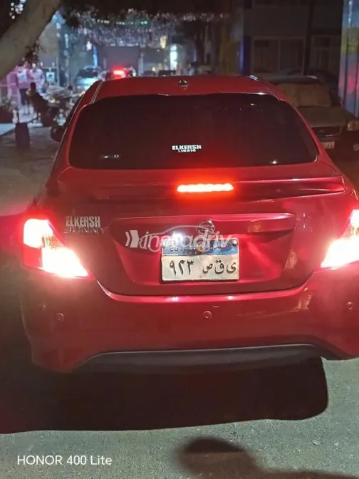 نيسان صنى 2023 أبيض مستعملة للبيع - 8