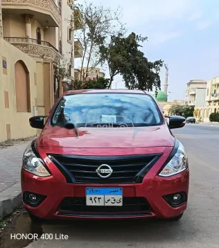 نيسان صنى 2023 أبيض مستعملة للبيع