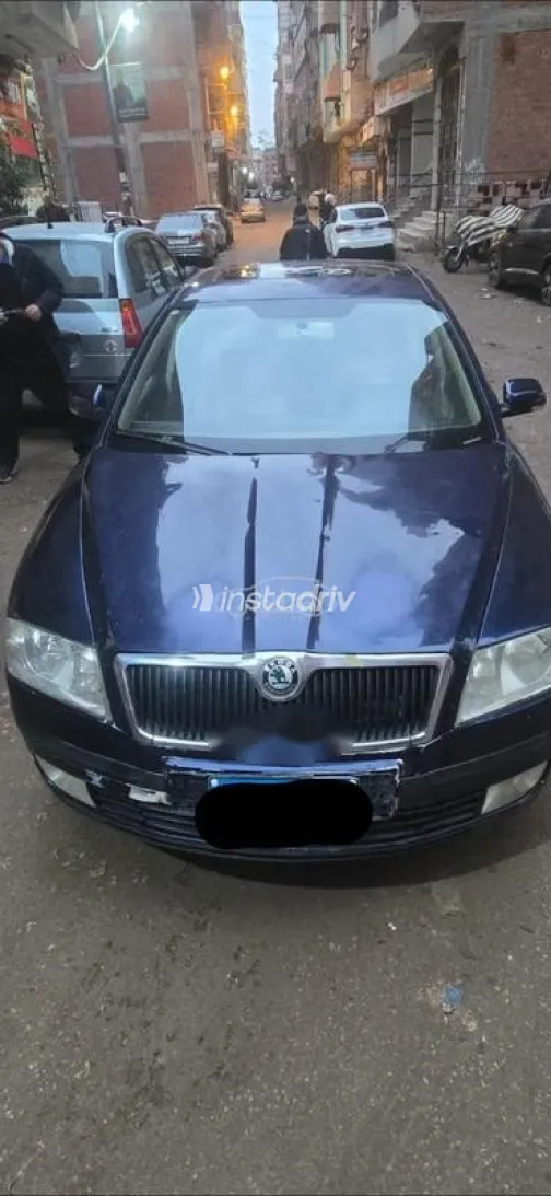 سكودا اوكتافيا A5 2005 أزرق غامق مستعملة للبيع - 2