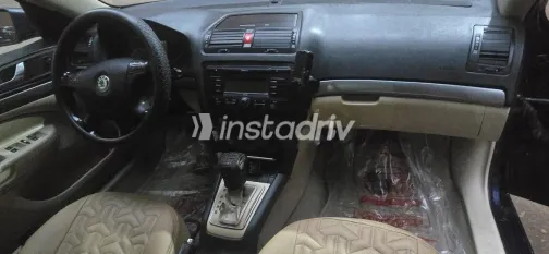 سكودا اوكتافيا A5 2005 أزرق غامق مستعملة للبيع - 6