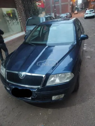 سكودا اوكتافيا A5 2005 أزرق غامق مستعملة للبيع