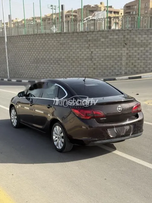 Opel Astra 2018 Mocha Used for Sale - 6