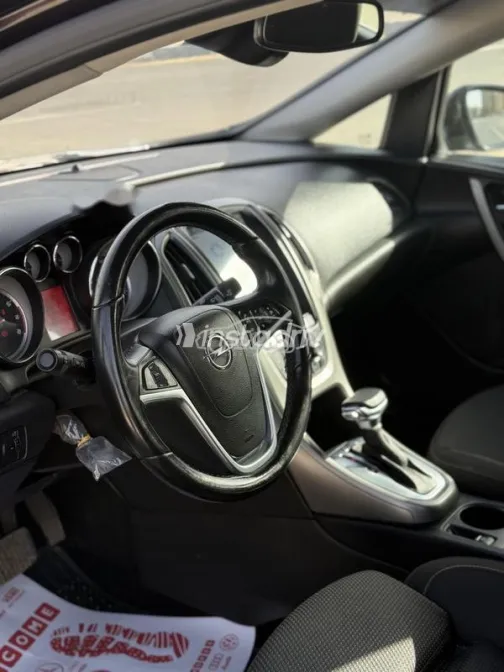 Opel Astra 2018 Mocha Used for Sale - 7