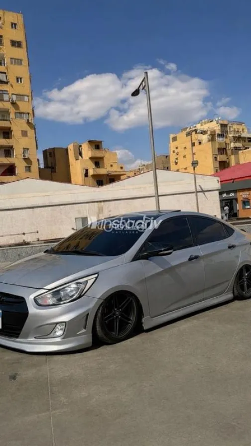 Hyundai Accent RB 2017 Silver Used for Sale - 1