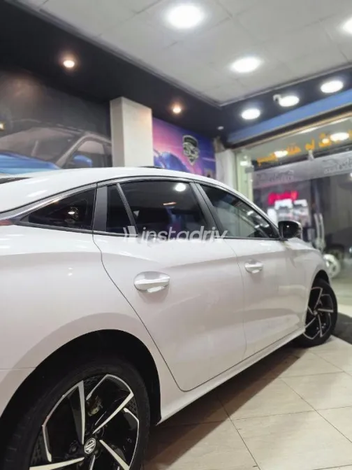 ام جى جى تى 2025 أبيض مستعملة للبيع - 5