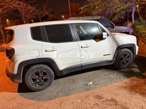 Jeep Renegade 2020 White Used for Sale - 4