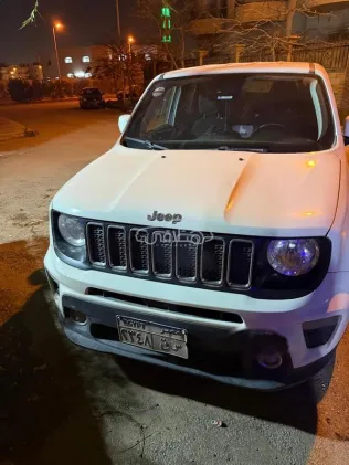 Jeep Renegade 2020 White Used for Sale