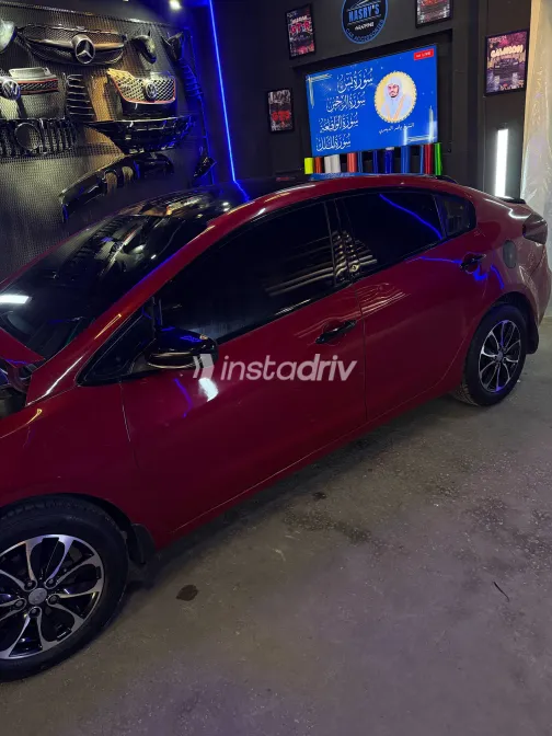 Kia Cerato 2014 White Used for Sale - 4