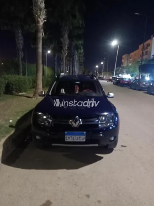 Renault Duster 2017 White Used for Sale - 6