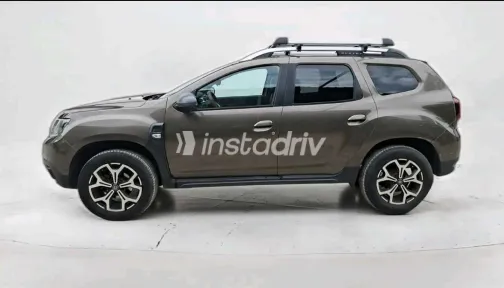 رينو داستر 2020 أبيض مستعملة للبيع - 4