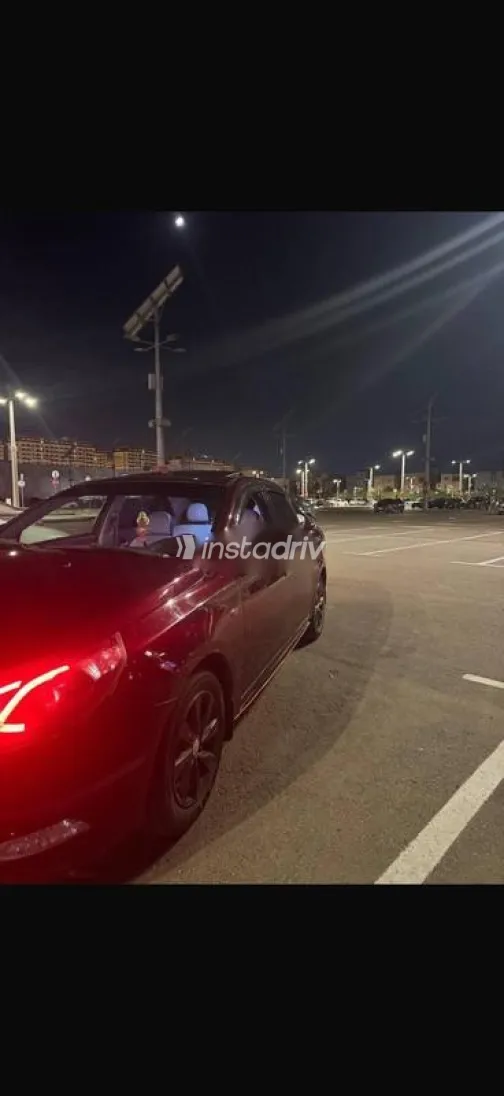 شيفروليه أوبترا 2017 أحمر غامق مستعملة للبيع - 8