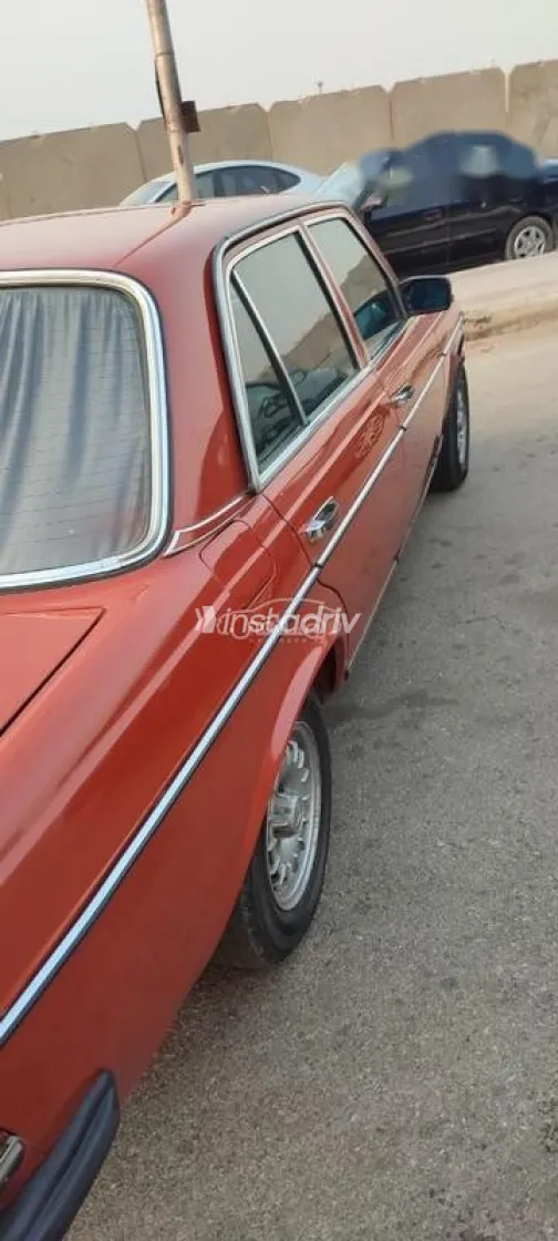 Mercedes 200 1979 Orange Used for Sale - 3