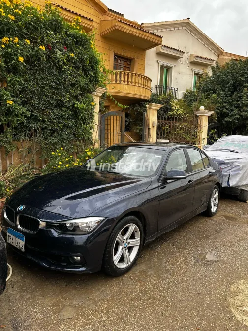 بي ام دبليو 320 2017 أبيض مستعملة للبيع - 1