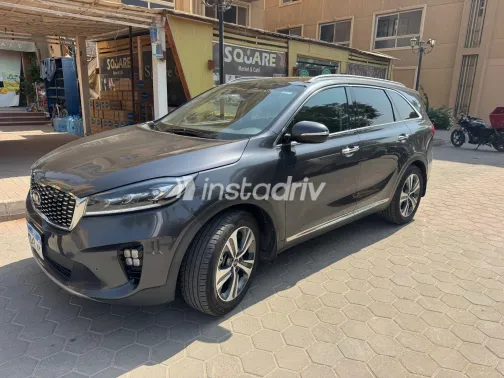 Kia Sorento 2021 White Used for Sale - 3