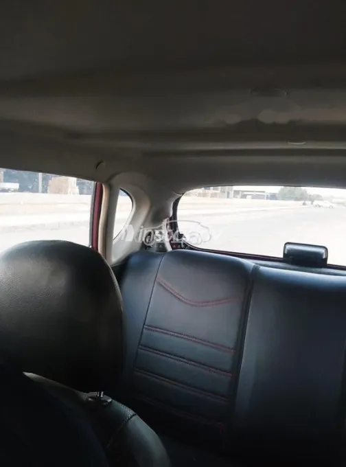 دايهاتسو سيريون 2000 أحمر مستعملة للبيع - 8