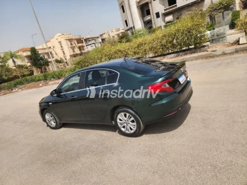 فيات تيبو 2021 أسود مستعملة للبيع - 3