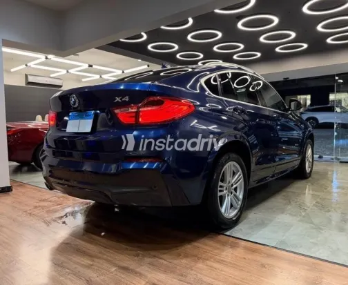 بي ام دبليو X4 2018 أزرق غامق مستعملة للبيع - 5