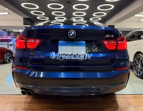 بي ام دبليو X4 2018 أزرق غامق مستعملة للبيع - 6