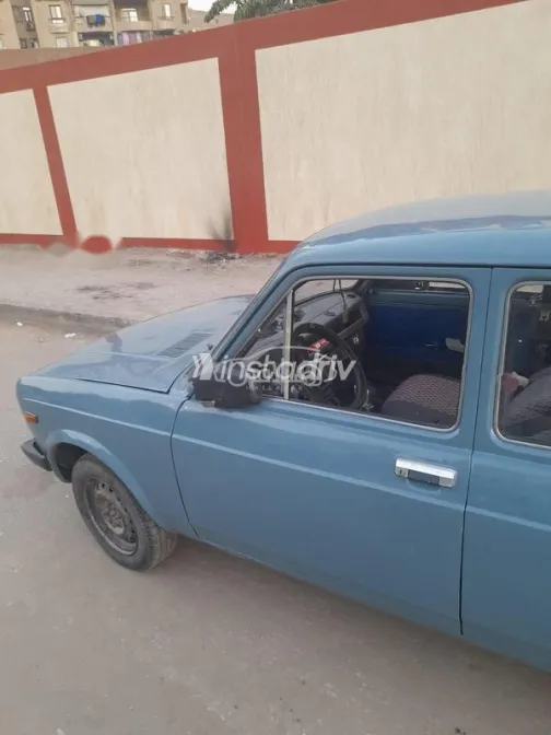 فيات 128 1987 أزرق مستعملة للبيع - 4