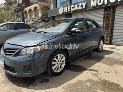 تويوتا كورولا 2008 بترولي مستعملة للبيع - 4