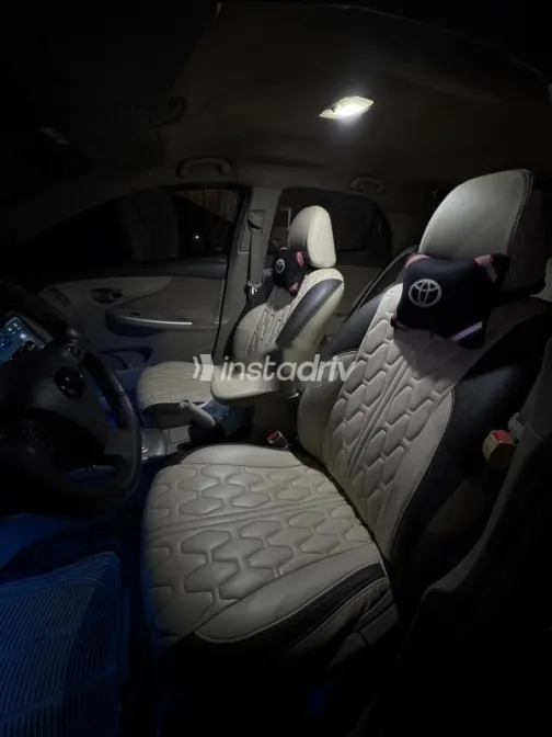 تويوتا كورولا 2008 بترولي مستعملة للبيع - 10