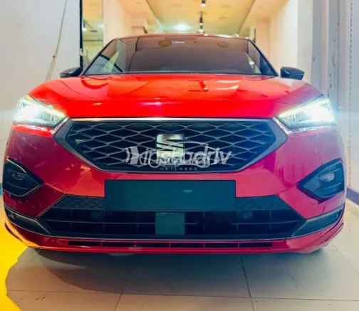 سيات تاراكو 2021 أحمر مستعملة للبيع - 4