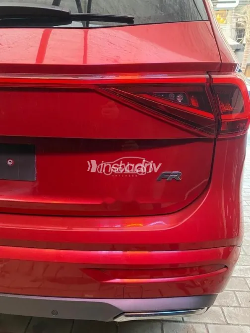 سيات تاراكو 2021 أحمر مستعملة للبيع - 8