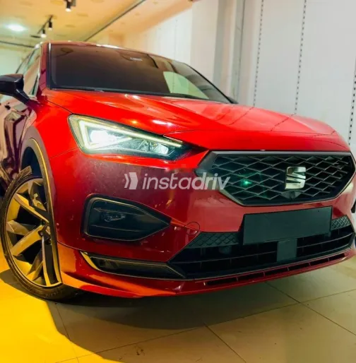 سيات تاراكو 2021 أحمر مستعملة للبيع - 9