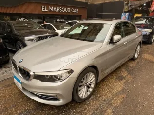 بي ام دبليو 520 2018 فضي مستعملة للبيع