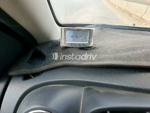 رينو سانديرو 2018 أبيض مستعملة للبيع - 10