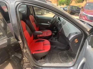 رينو سانديرو  ( ستيب  واى ) 2016 أبيض مستعملة للبيع