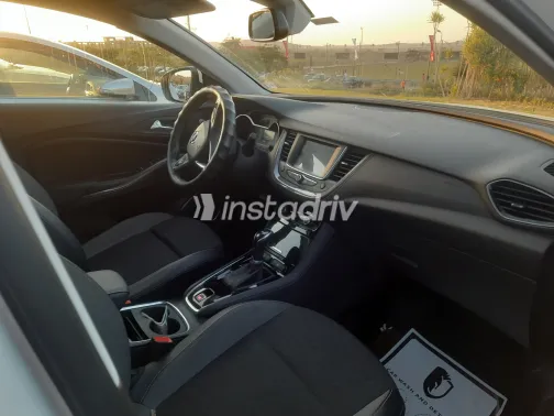 اوبل جراند لاند 2022 أبيض مستعملة للبيع - 3